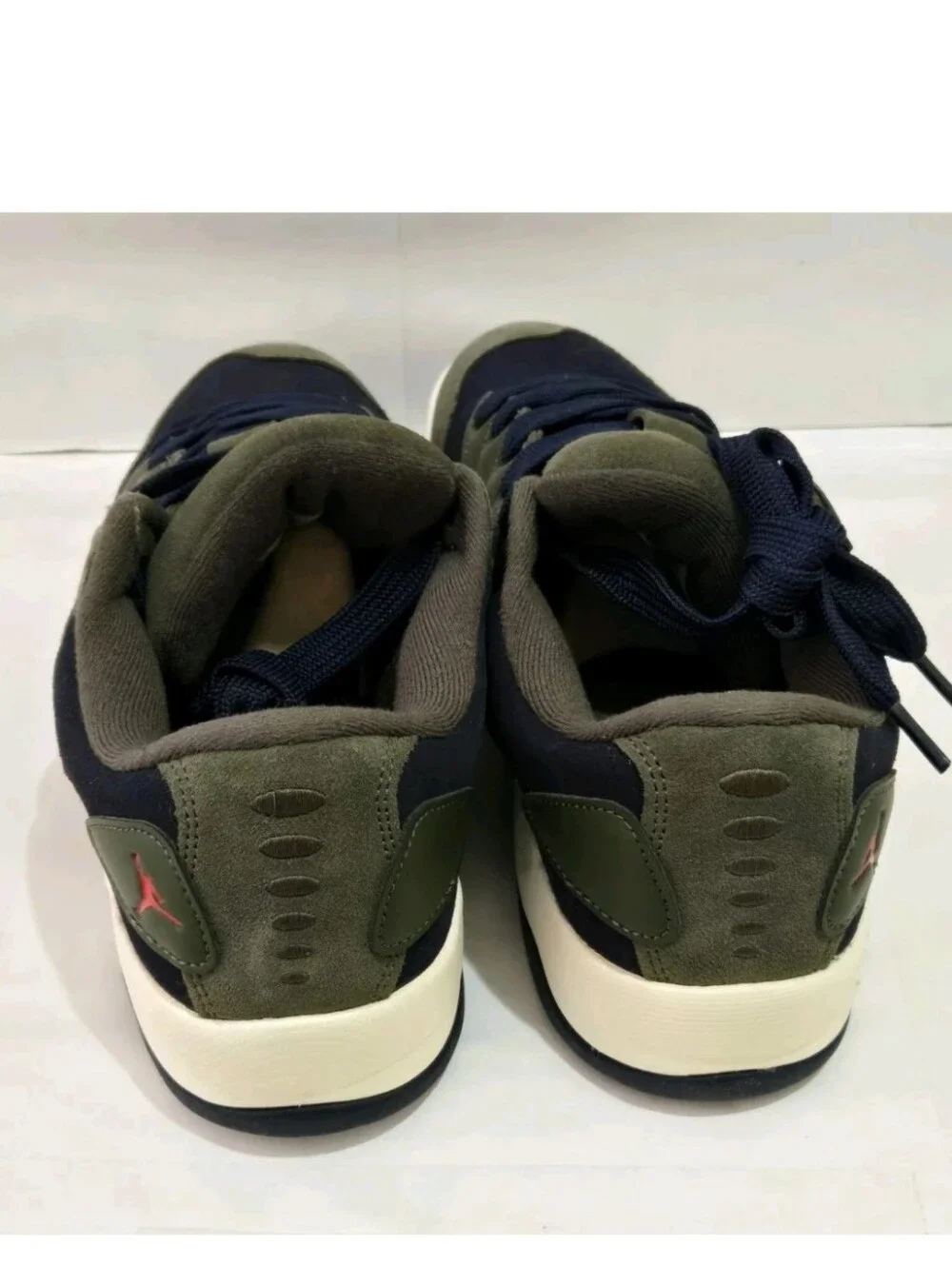 Jordan Session Men's sneakers in the Cargo Khaki/Obsidian